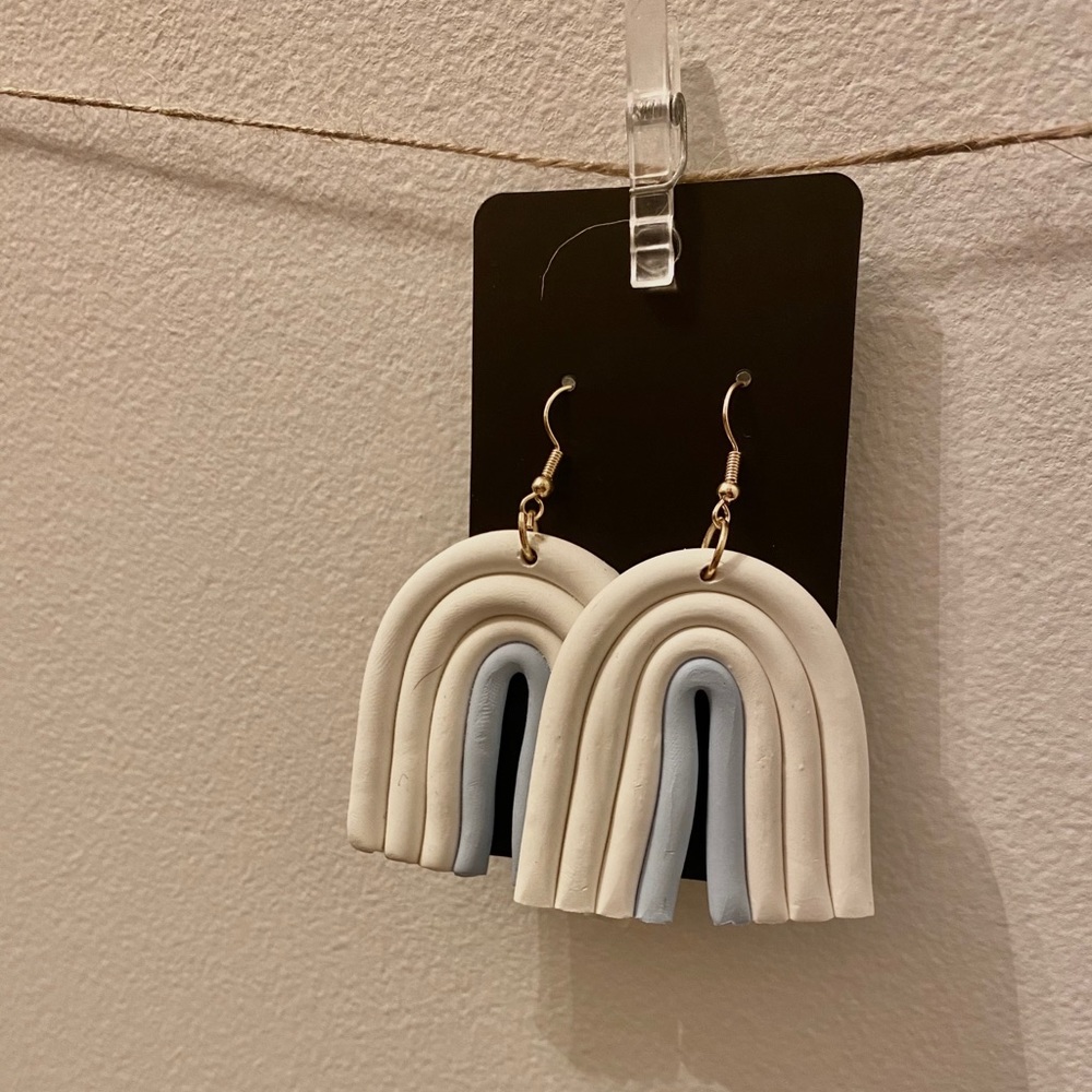 Handmade Clay Earrings!🤍